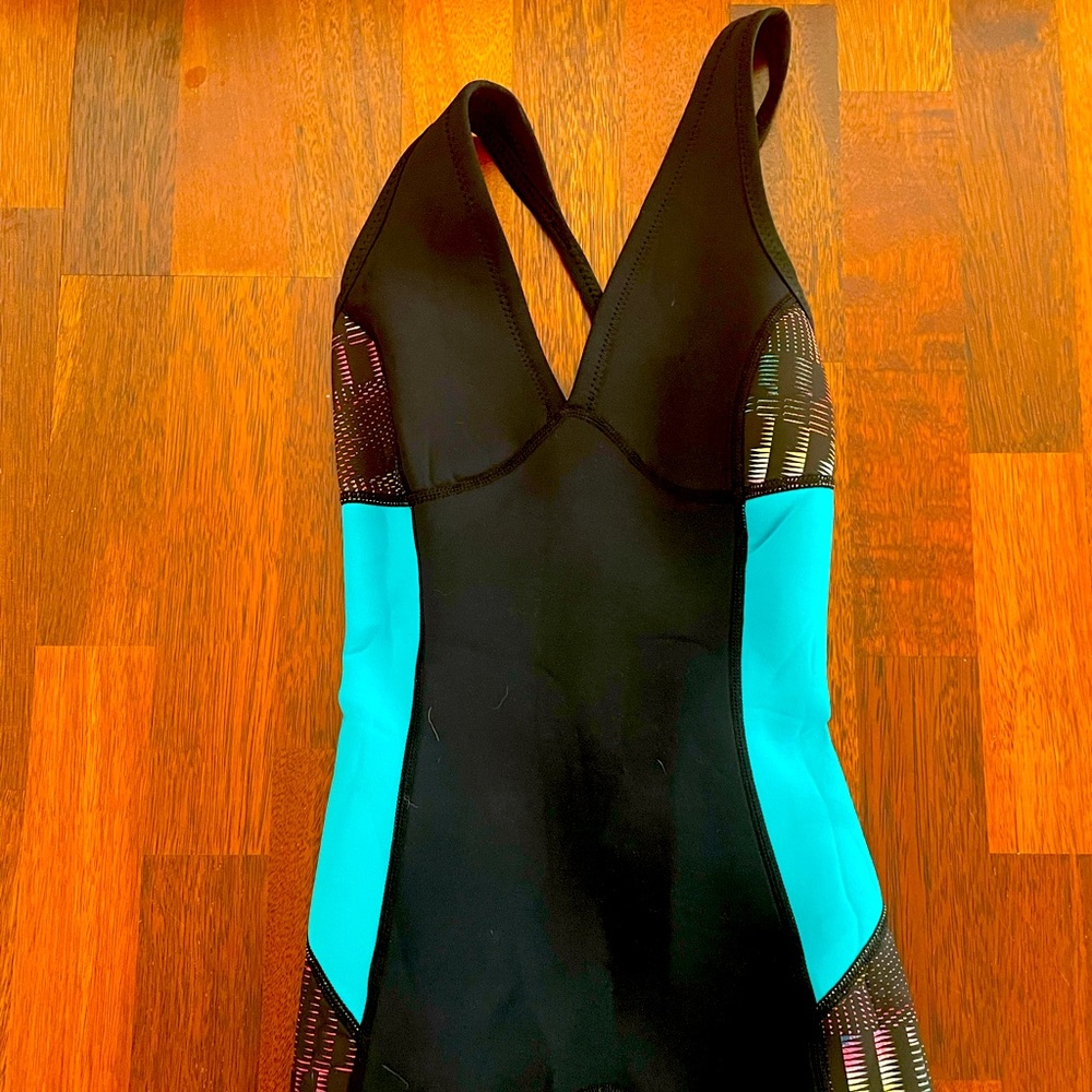 Patagonia 3/2 women’s haulter short wetsuit